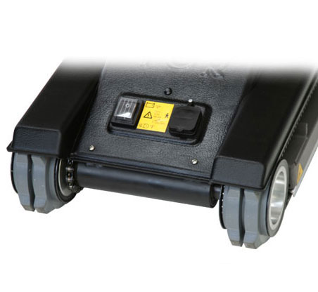 Cadeiras de rodas para subir escadas, Elevador de cadeiras de rodas em escadas, Transportador de cadeiras de rodas em escadas, Acessibilidade cadeiras de rodas em escadas, Escalador de escadas, Carrinho para subir escadas, Plataforma para subir escadas, assistencia tecnica freedom, assistencia tecnica cadeira de rodas, aluguel de cadeiras de rodas, venda de cadeiras de rodas, cadeiras escaladoras, escaladores de escada, escalador de escada, cadeira escaladora